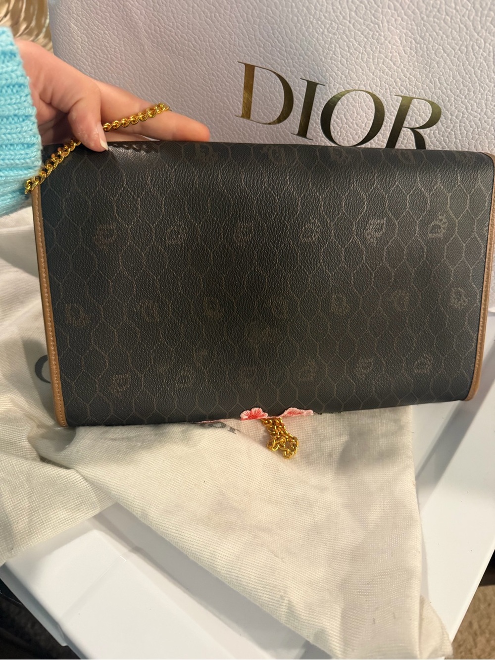 Christian Dior Honeycomb Chain Shoulder Bag - Picture 7 of 17